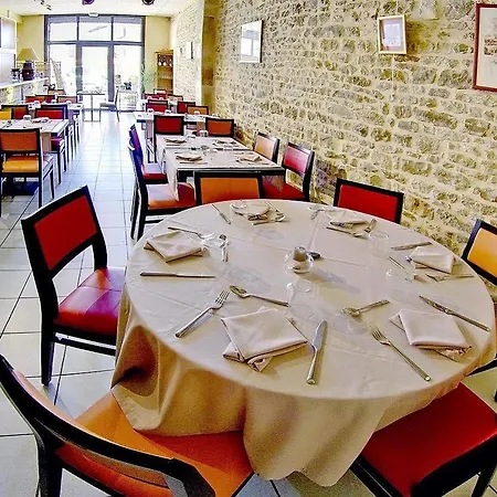 Relais Du فندق 2*